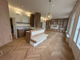 Luisa LAVEZZARI - AGENCE LO STUDIO